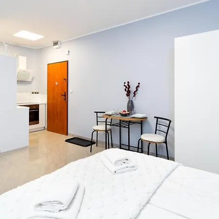 Wonder - W Przyziemiu - Cicha Okolica